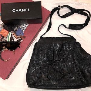 Vintage black handbag